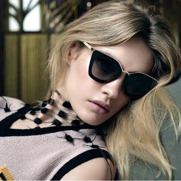 ✨LIMITED EDITION✨ Prada Cat Eye Sunglasses w Gold Detailing✨ - Picture 3 of 4